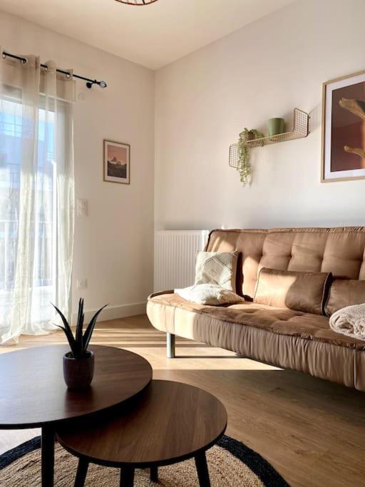 Appartement 48 M2 Neuf 150m De La A307